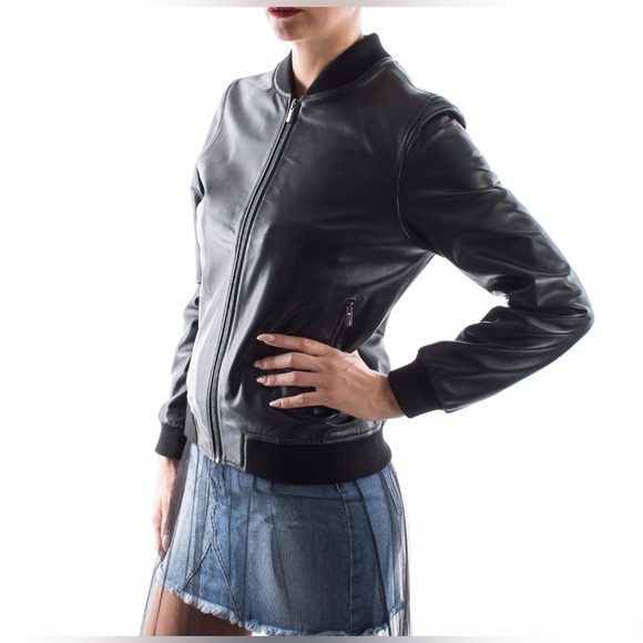 Vince Jackets & Blazers - Vince Lamb Leather Café Racer Moto Jacket Women’s L / Men’s M Ret $1,000 Perfect